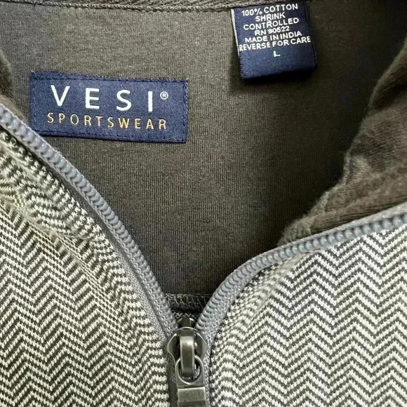 Vesi Villanova Wildcats 1/4 Zip Brown Pullover Size Large - Picture 3 of 5